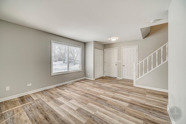 Building Photo - 1333 Andover Dr