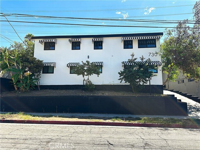 Foto del edificio - 730 Via Altamira