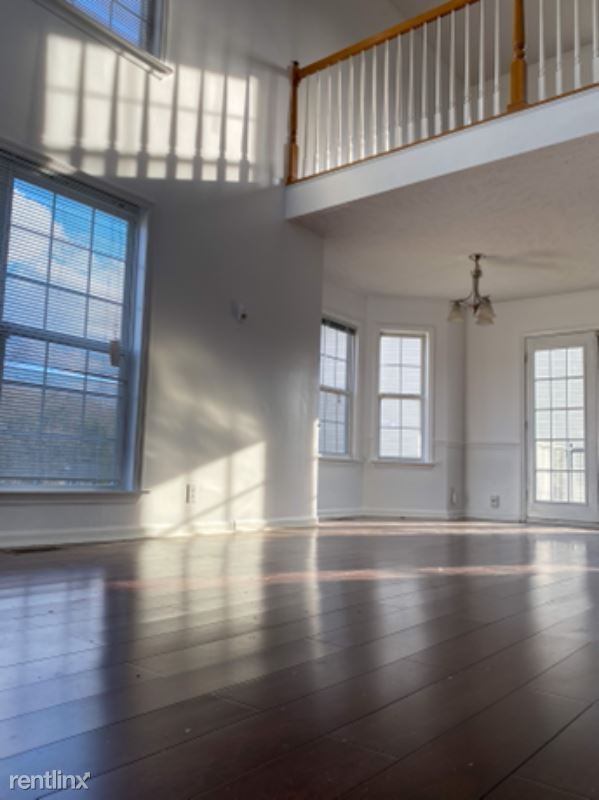 Foto del edificio - 4 br, 3 bath House - 701 Dover Glen Dr