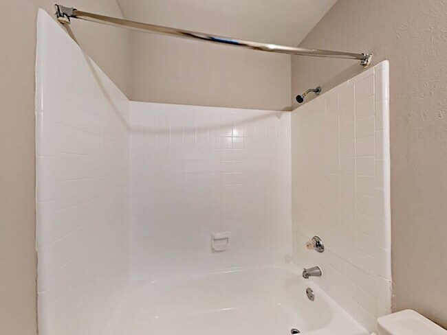 Foto del edificio - No App Fee.