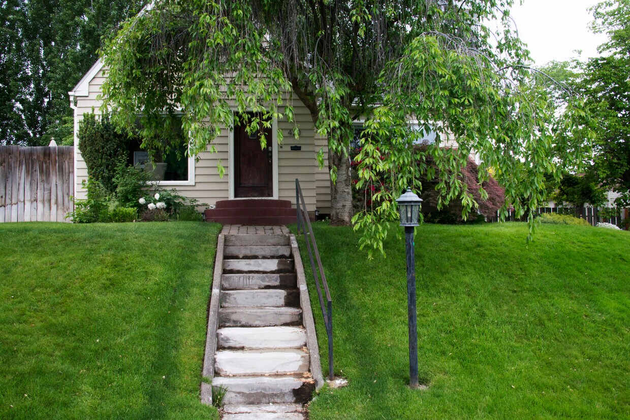 Front of home - 420 S 25th Ave