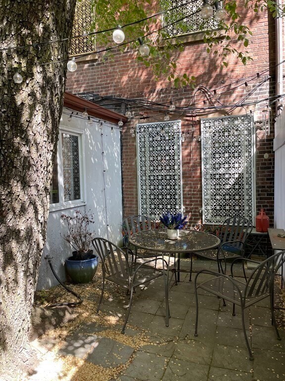 Foto del edificio - 76 Marlborough St