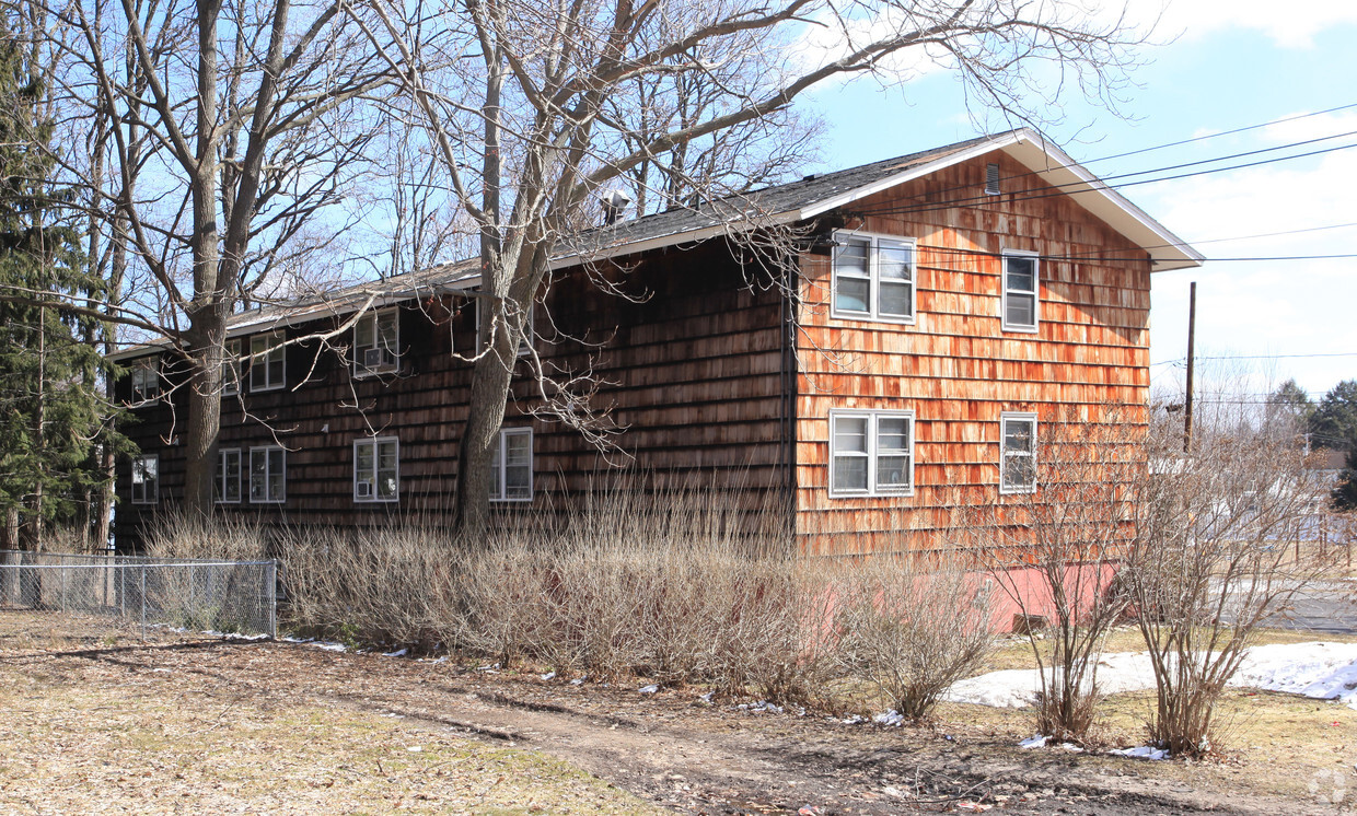 Building Photo - 603 Division St