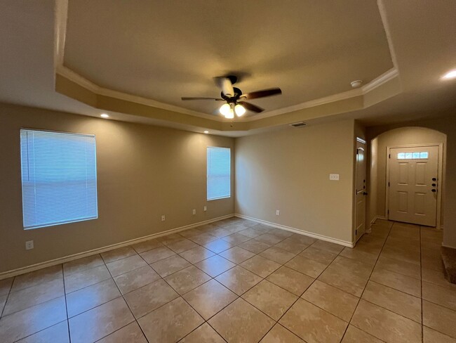 Building Photo - 6630 Mia Way