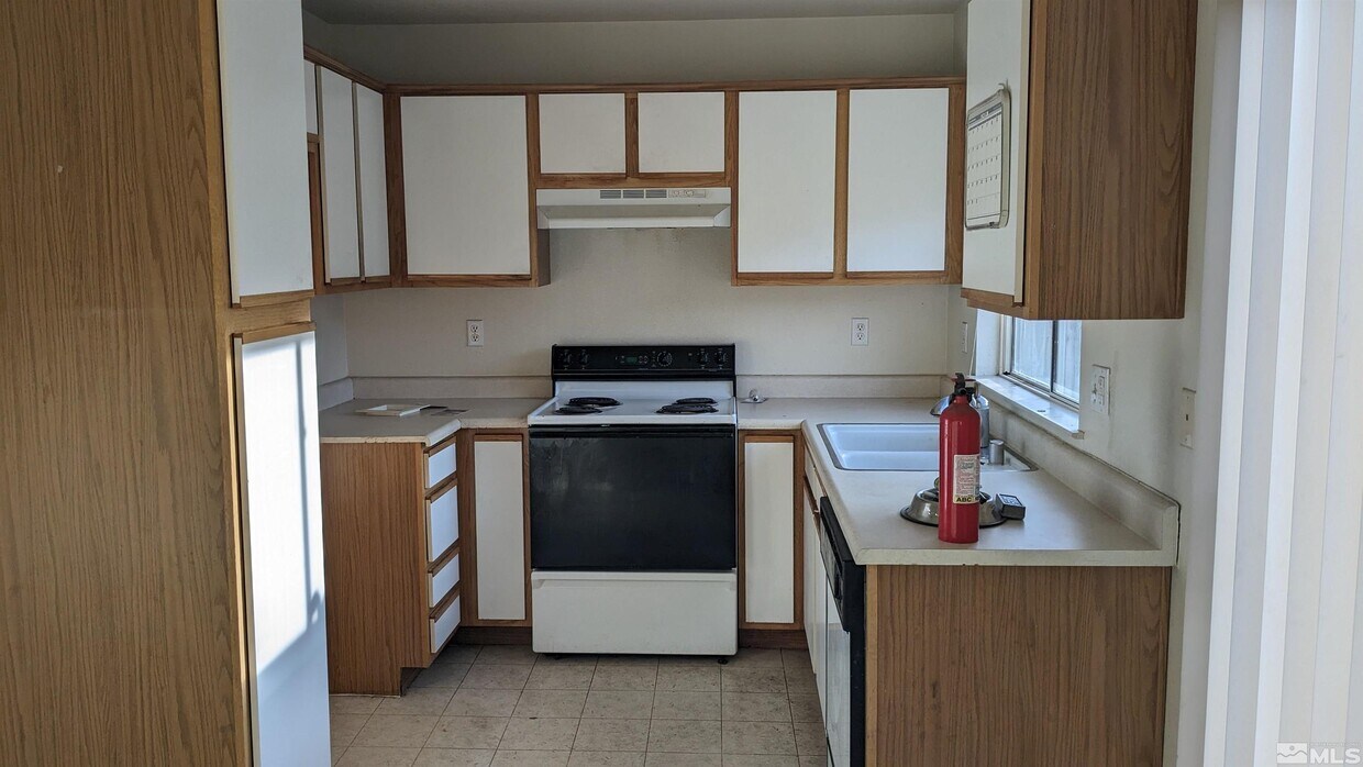 414 Valley Cir, Dayton, NV 89403 Townhome Rentals in Dayton NV