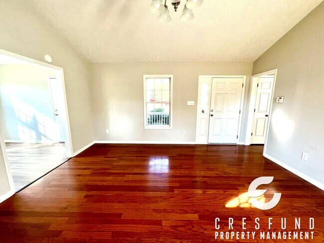 Building Photo - Located 20 minutes from Ft. Bragg! 3 Bed, 2 Bath - READY FOR MOVE IN TODAY!