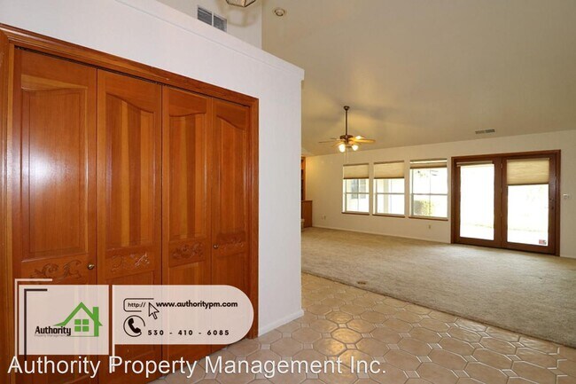 Foto del edificio - 3 br, 2 bath House - 1855 Gold Hills Dr