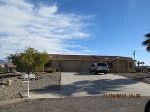 Building Photo - 498 Monaco Ln