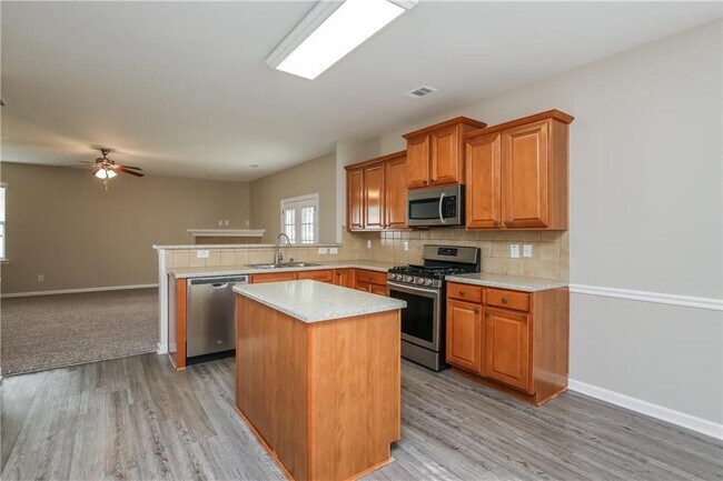 Foto del edificio - 4121 Village Preserve Way