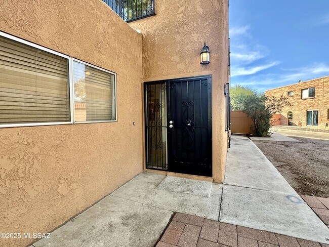 Foto del edificio - 6536 Calle La Paz