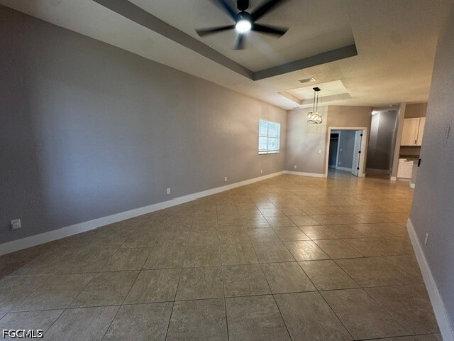 Foto del edificio - 8969 Spring Mountain Way
