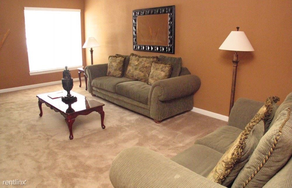 Foto principal - 3100 Godby Rd