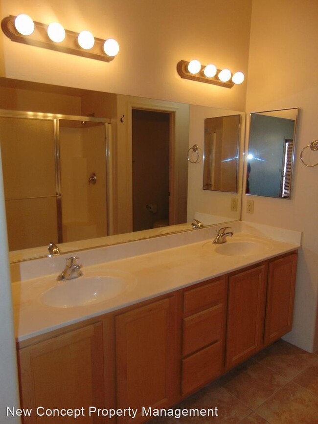 Foto del edificio - 2 br, 2 bath House - 630 E Harvill Dr Unit...