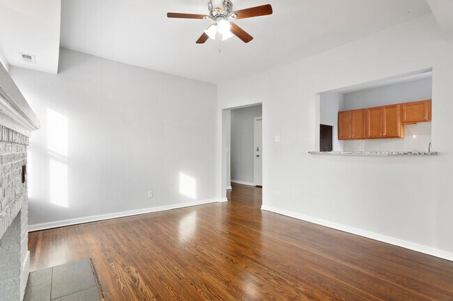 Foto del edificio - 1460 W Fargo Ave