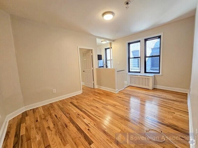 Building Photo - 515 W 168th St