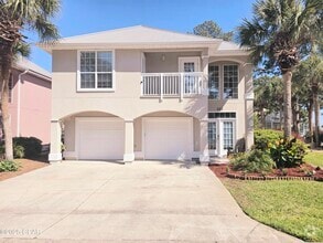 Building Photo - 7009 N Lagoon Dr