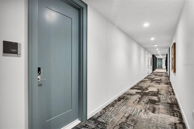 Building Photo - 301 Quay Commons Dr