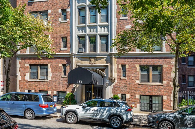 Building Photo - 151 E 83rd St