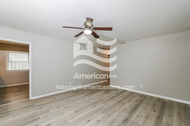 Foto del edificio - 816 Indiana Ave