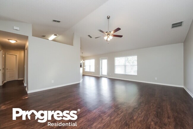 Building Photo - 608 Basingstoke Ct
