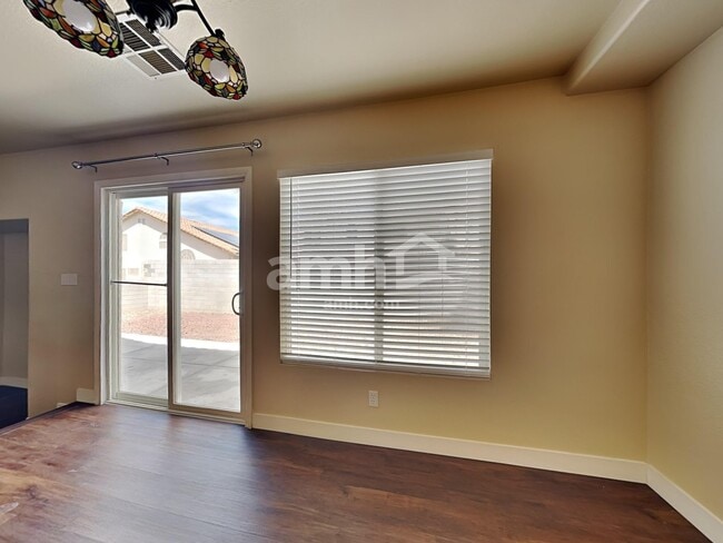 Building Photo - 9782 Silver Dusk Ct