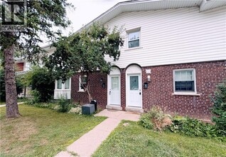 Building Photo - 276 Westcourt Pl