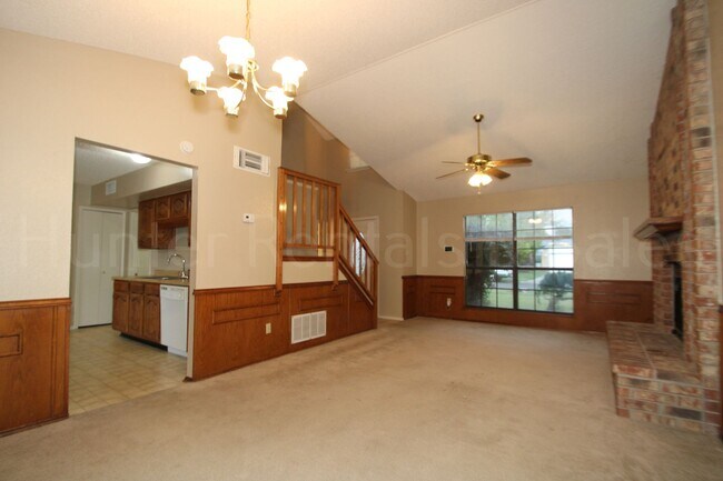 Building Photo - Perfect Two-Story