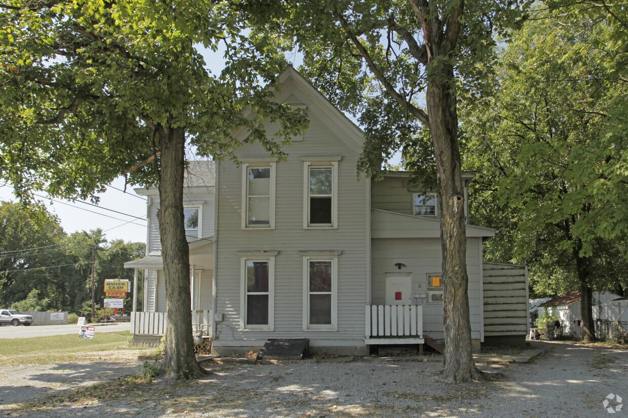 Building Photo - 1002 W Main St