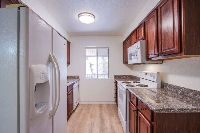 Foto del edificio - Gorgeous 1Bed/1Bath Condo located in The B...