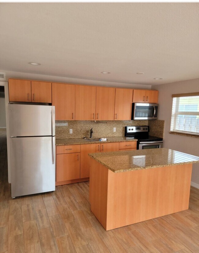 Foto del edificio - 557-549 49th St