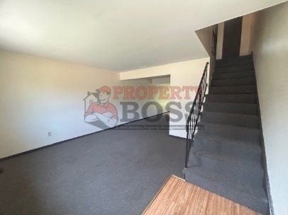 Foto del edificio - 5796 Creekview Ct W