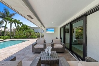 Building Photo - 4222 Crayton Rd