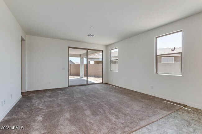 Building Photo - 1674 N Hester Trl