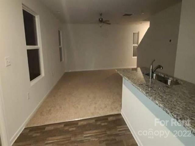Foto del edificio - 229 Caley St