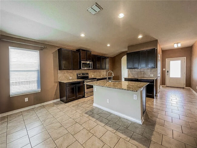 Building Photo - 7410 Rigel Chase