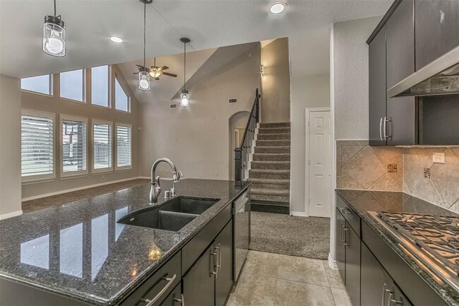 Foto del edificio - 27319 Ashland Meadows Ln