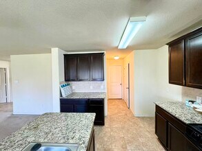 Building Photo - 9218 Adobe Sky Ct