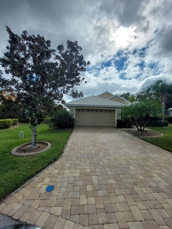 Foto del edificio - 326 St George Ct