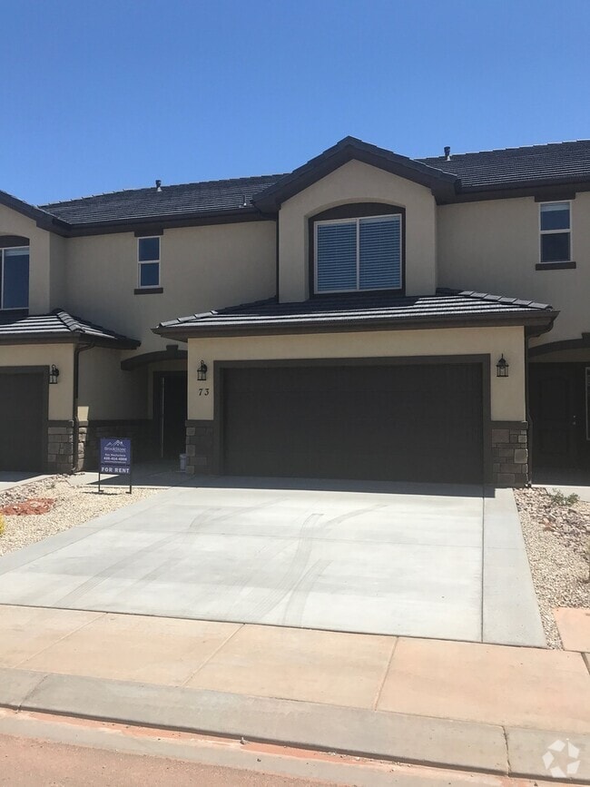 Building Photo - 2520 Blackhawk Dr