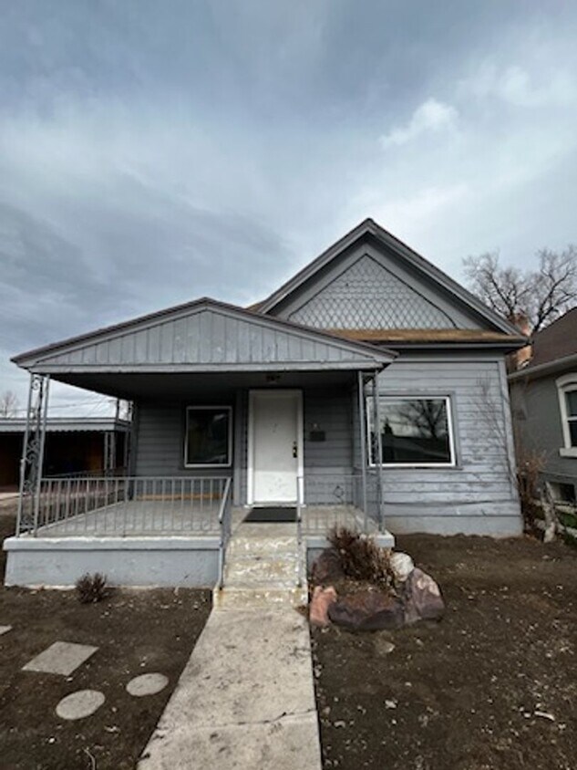 Primary Photo - Quaint Charm in Liberty Wells: Recently Up...