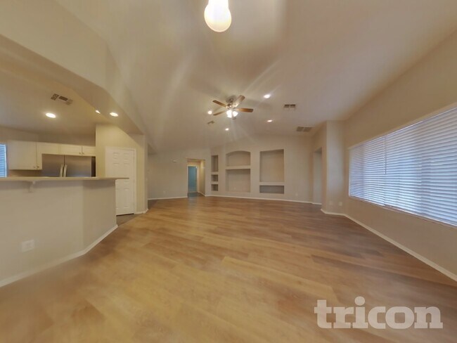 Foto del edificio - 9555 W Miami St