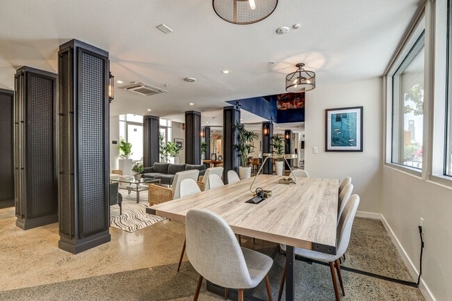 Building Photo - Studios435: Furnished Studios with Modern Esthetic