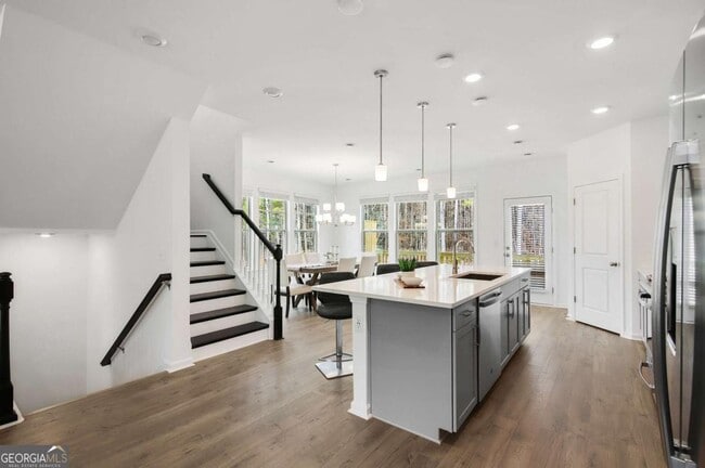 Building Photo - 1546 Dansfield Trl