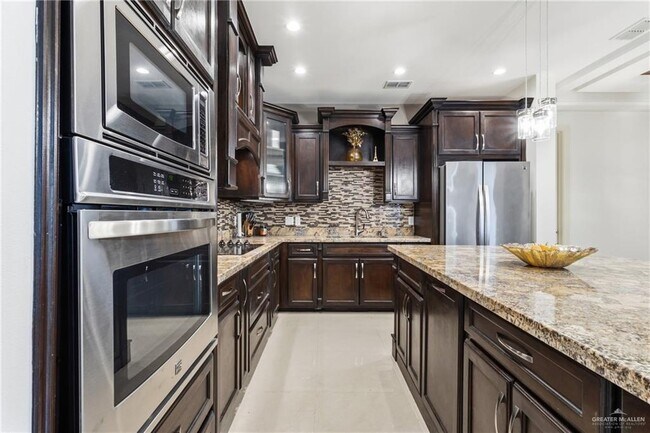 Foto del edificio - 18 Linva Ave