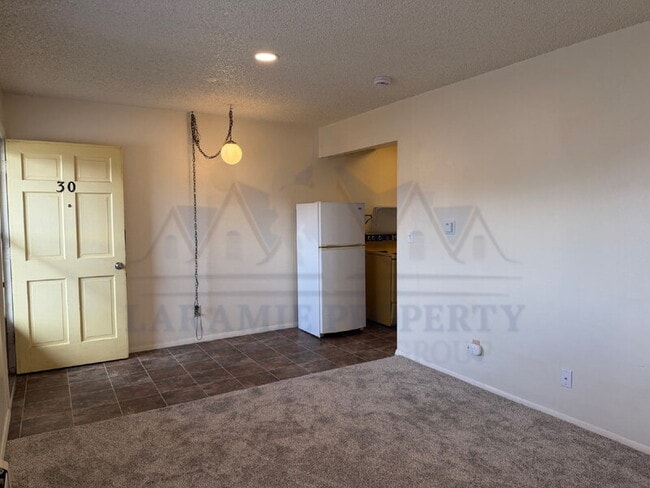 Building Photo - 706 Downey St