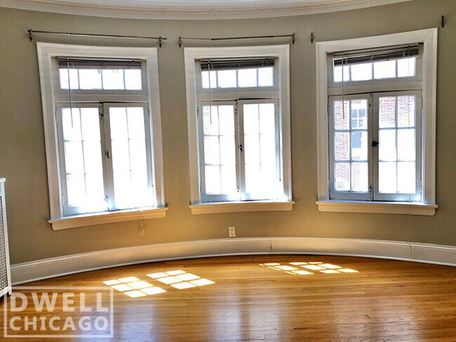 Foto del edificio - 1509 Hinman Ave