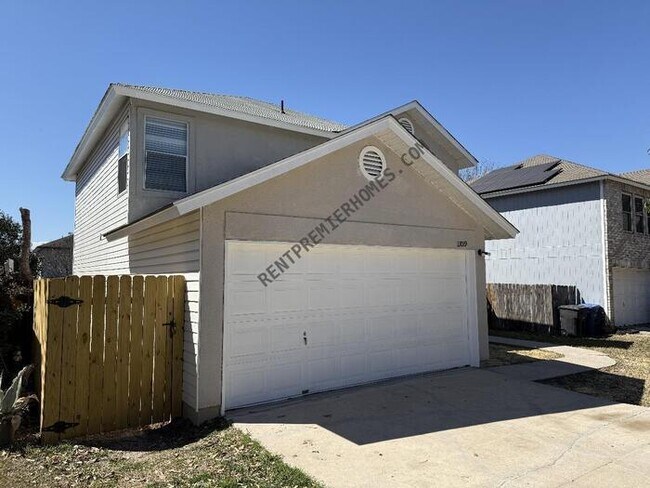 Building Photo - 13019 Woller Creek