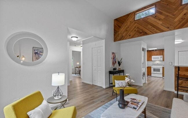 Welcome Home to Light-Filled Comfort in a ... - Welcome Home to Light-Filled Comfort in a ...
