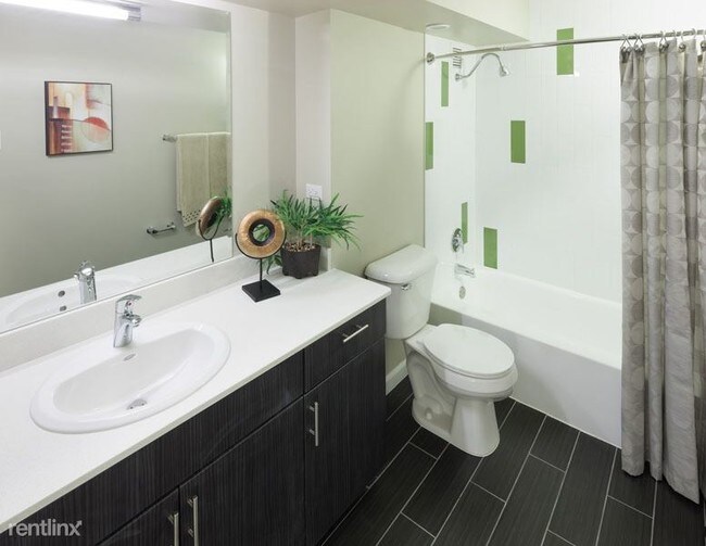 Foto del edificio - 1 br, 1 bath Apartment - 1001 Grant St