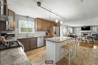 Building Photo - 628 Coddington Rd
